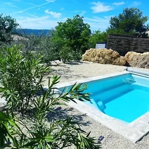https://les-jardins-de-la-gravire.fr-provencehotel.com