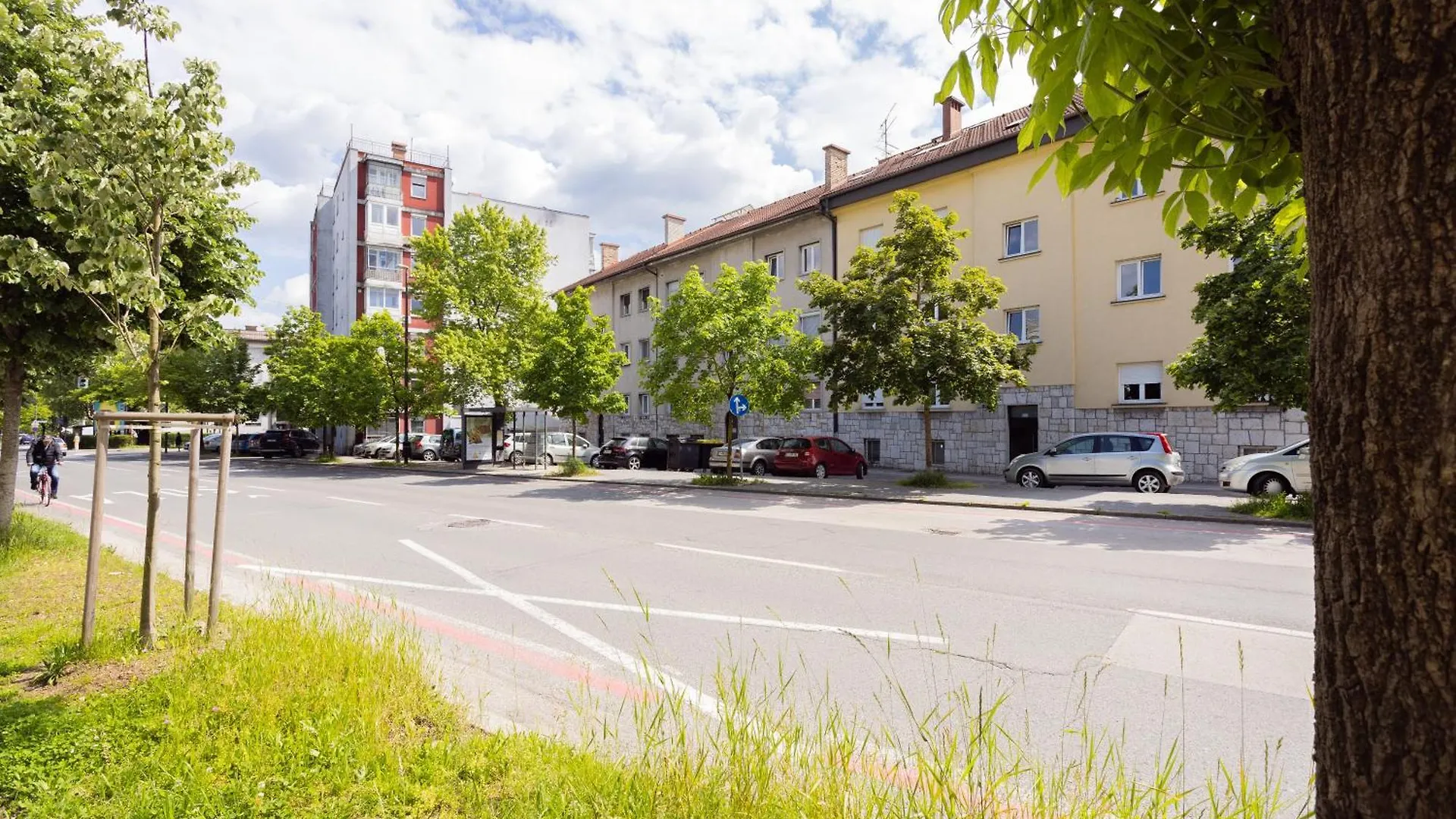 Large Two Bedroom Family App - Free Parking Ljubljana 0*,  Slovenia